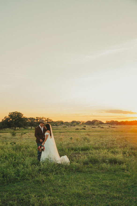 Kayten Marie Snider + Ethan Thomas White September 27, 2025 • Beeville, TX Twisted Ranch Events photos by By Felecia Photography & Morgan McGinnis