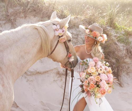 The One Bride Guide V17I2 cover shoot 9