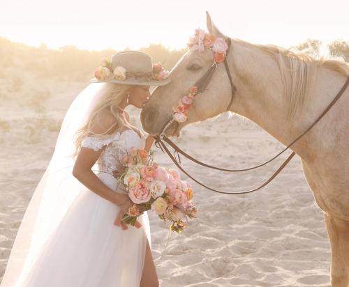 The One Bride Guide V17I2 cover shoot 2